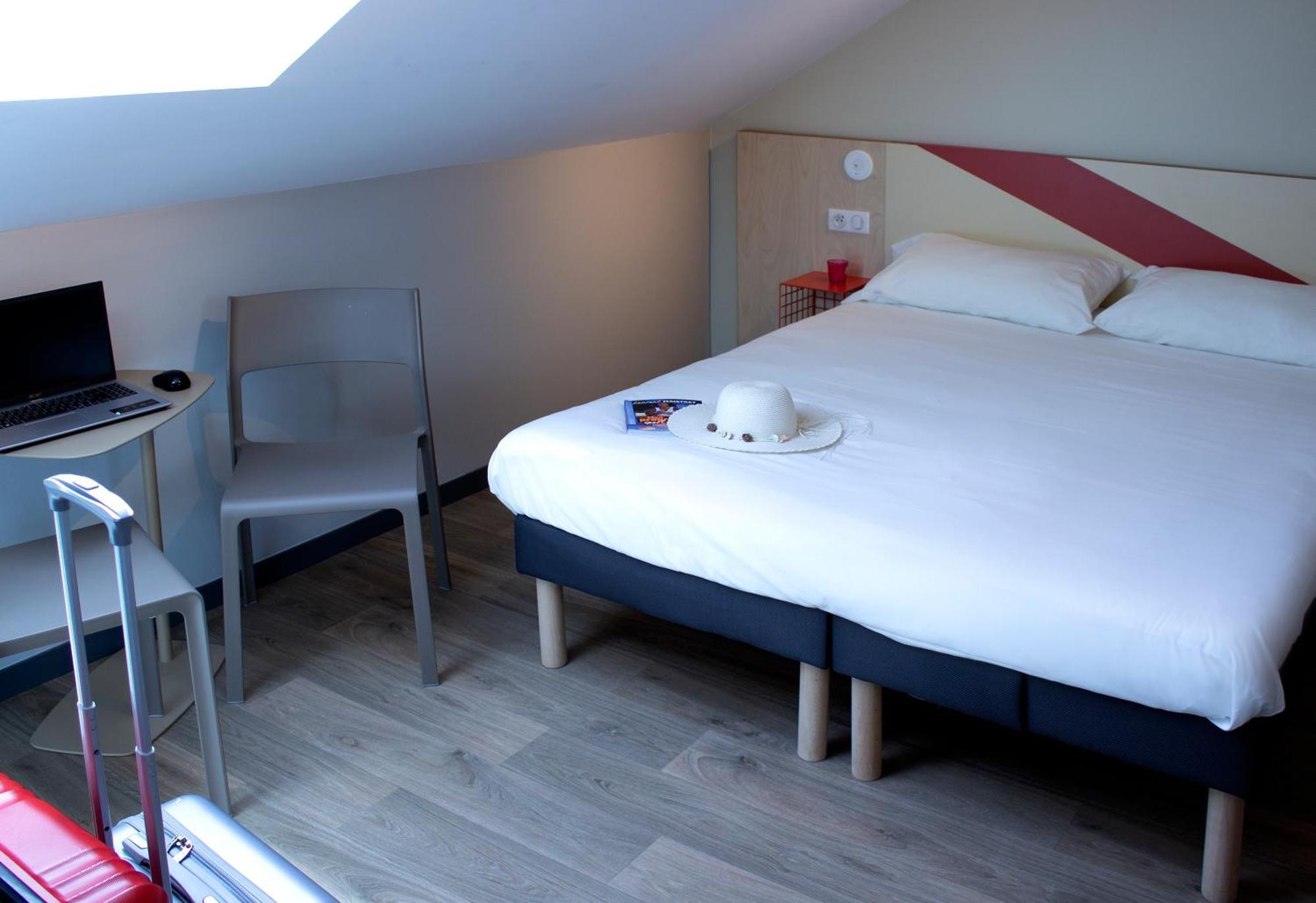 Ibis Budget Lunel Porte De Camargue Aimargues Exterior foto