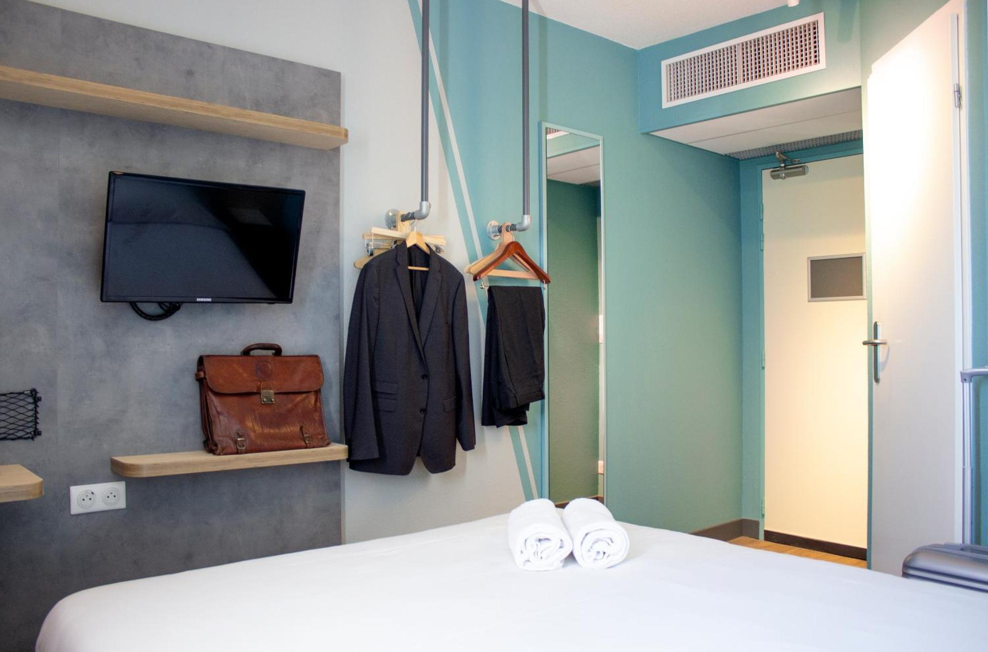 Ibis Budget Lunel Porte De Camargue Aimargues Exterior foto