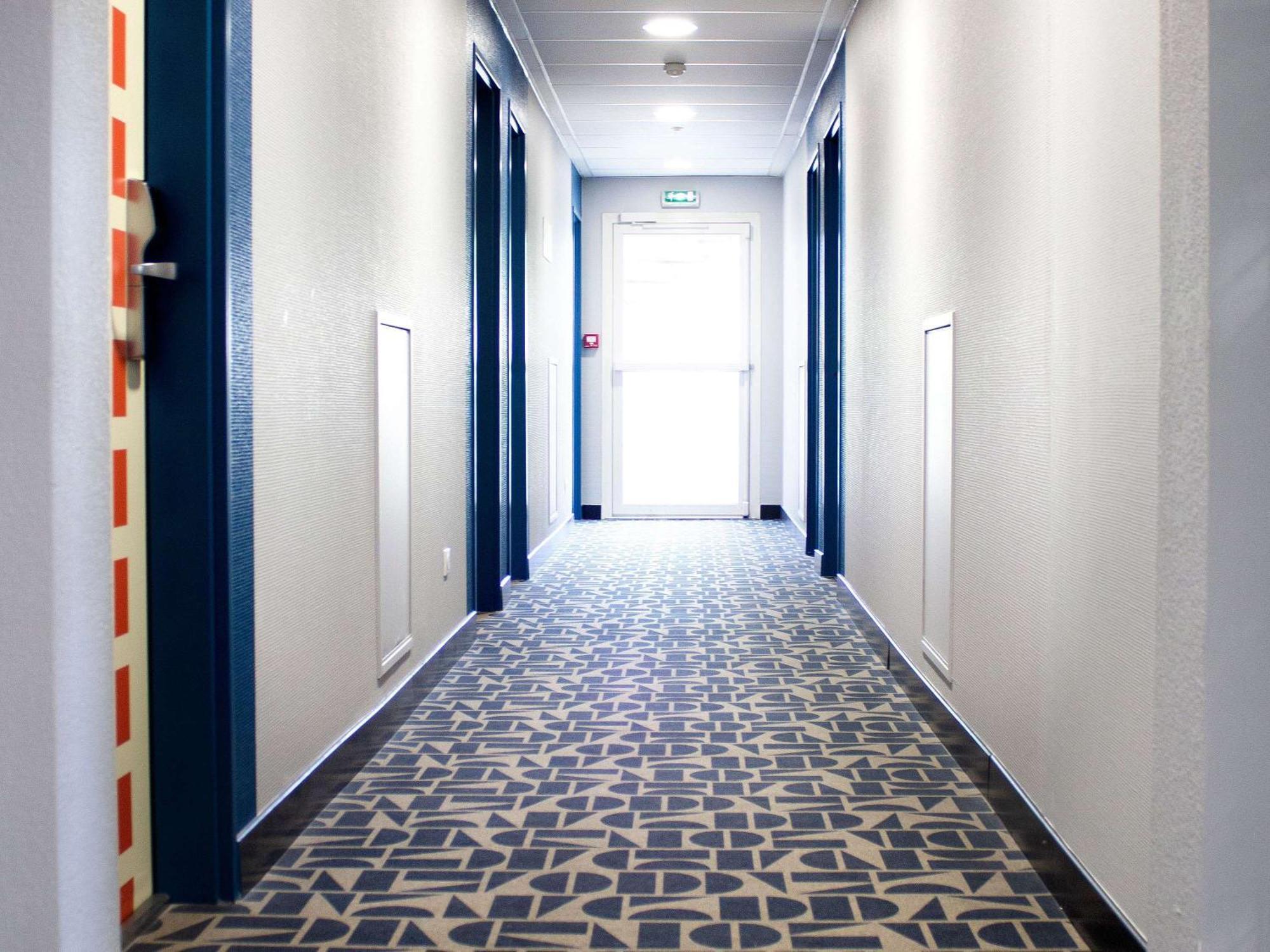Ibis Budget Lunel Porte De Camargue Aimargues Exterior foto